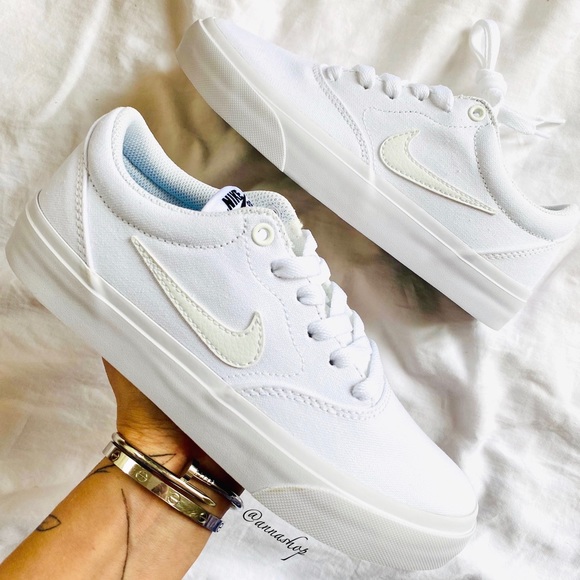 nike sb charge white
